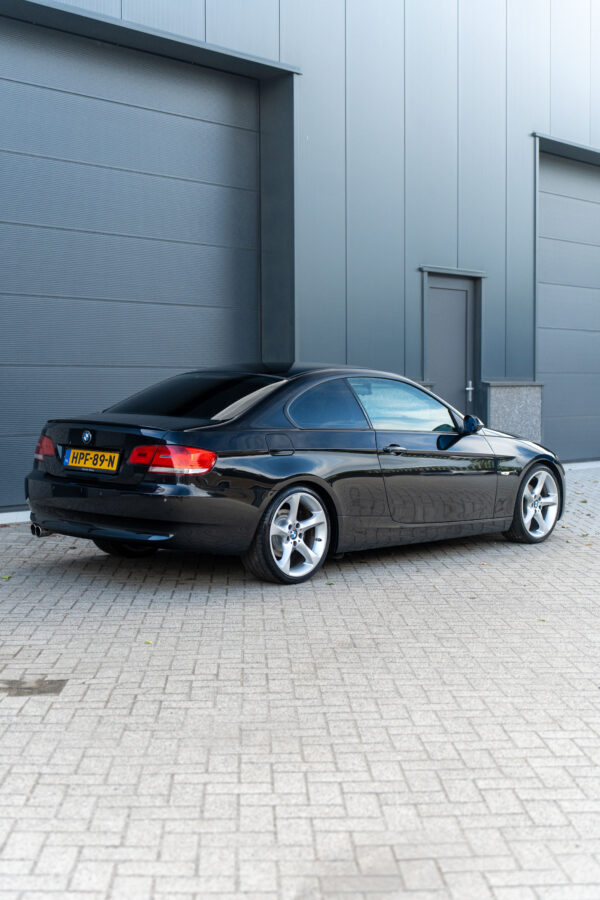 BMW E92 320i Coupe - Afbeelding 8
