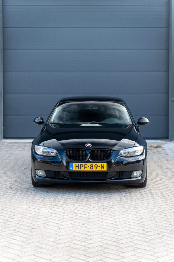 BMW E92 320i Coupe - Afbeelding 13