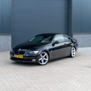 BMW E92 320i Coupe