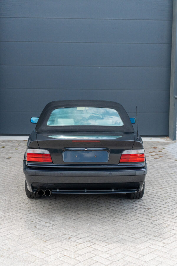 BMW E36 320i Cabrio - Afbeelding 11