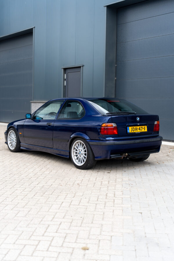 BMW E36 323ti Compact [2.8 liter, 6-bak] - Afbeelding 11